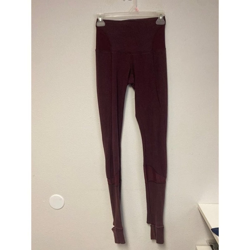 Womens Lululemon Highwaisted mesh leggings size 4